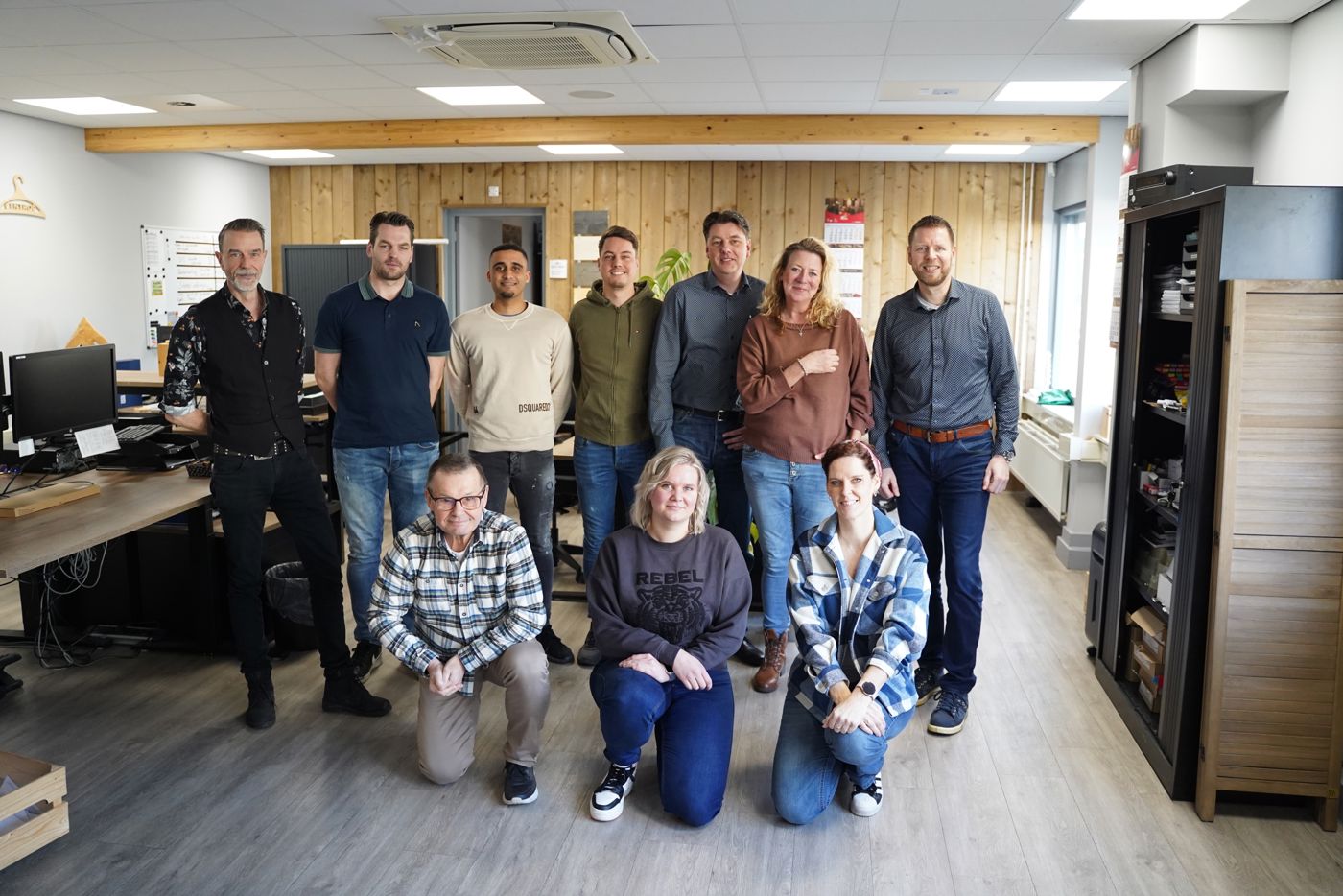 teamfoto.jpg