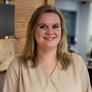 portret-centrop-stephanievson-350x350px.jpg